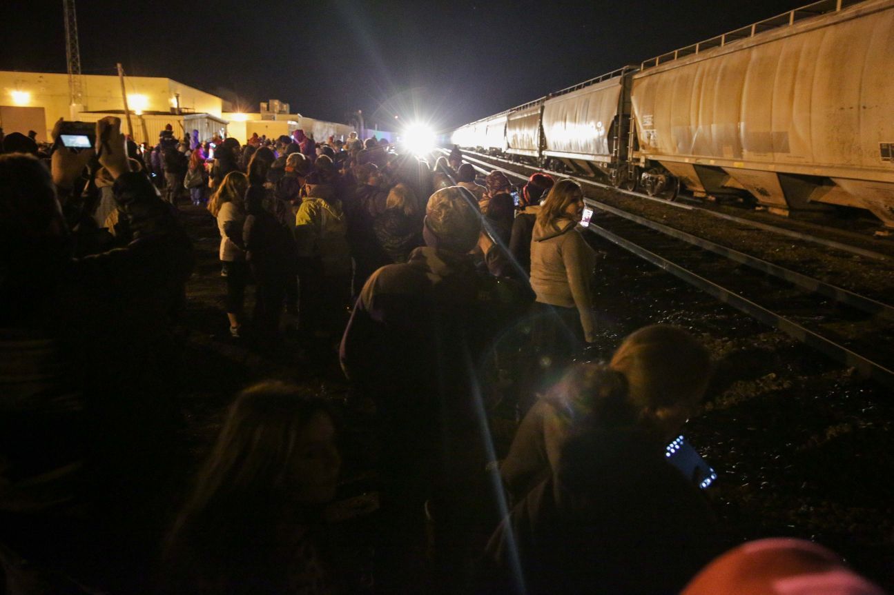 Holiday Train-01.JPG